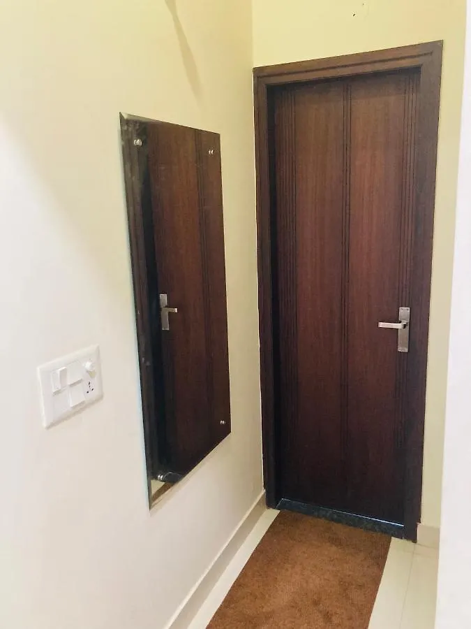 Homestay Private Room With Balcony, Wifi And Smart Tv Panchkula India