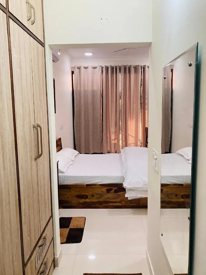 Private Room With Balcony, Wifi And Smart Tv Panchkula Homestay