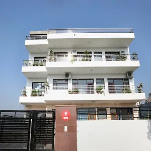 Oyo 9922 Shivaay Hotel